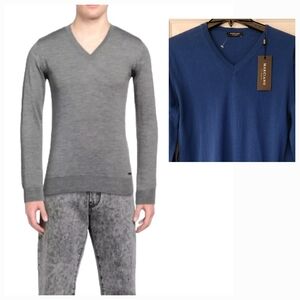 MARCIANO Men's V-neck Slimfit sweater in Royal Blue size Large